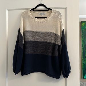 Amour Vert Organic Cotton Sweater Size XS